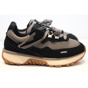 Ugg RetroFi Low Sneaker Sz 9.5